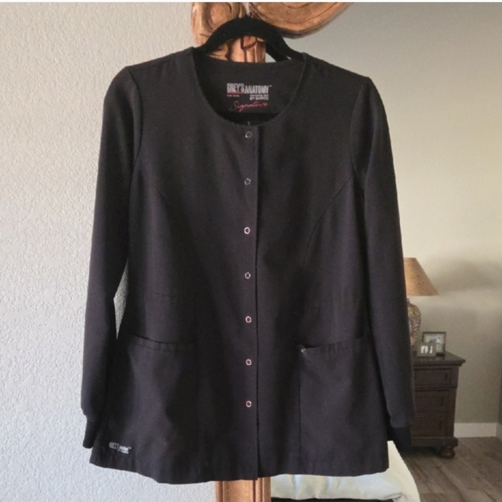 Grey's Anatomy Signature Professional Wear Scrub Jacket S Snap 2407